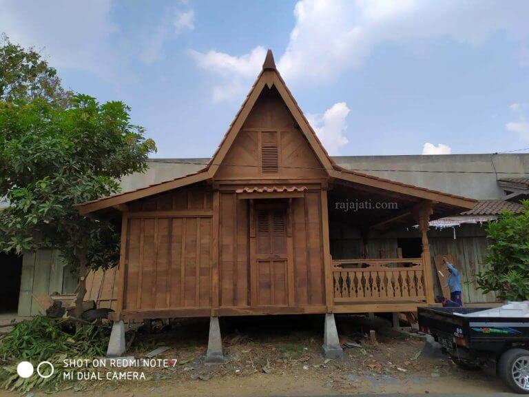 Detail Rumah Gladak Kayu Nomer 12