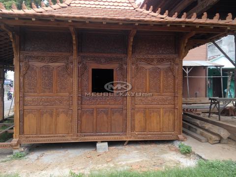 Detail Rumah Gladak Kayu Nomer 27