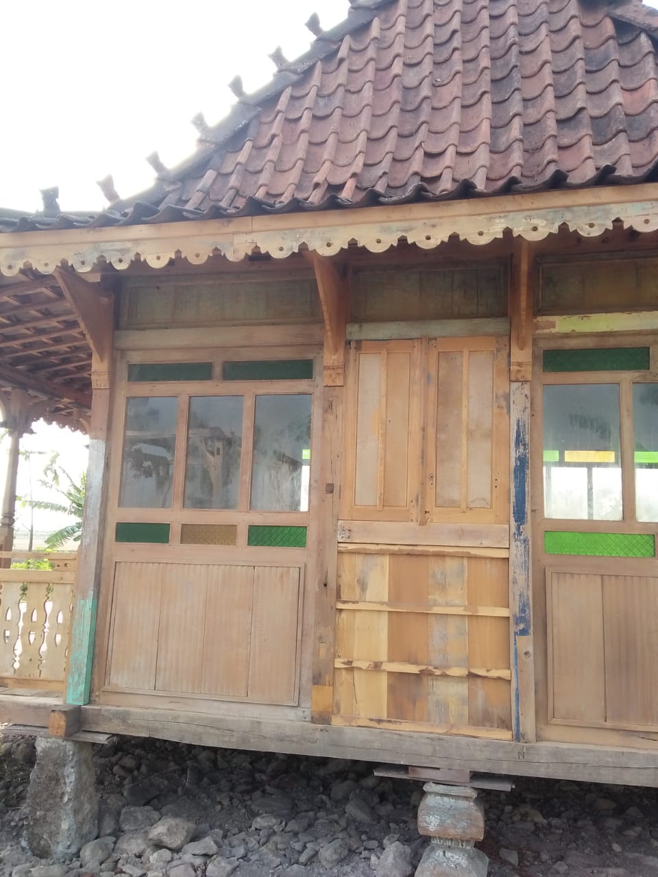 Detail Rumah Gladak Kayu Nomer 36