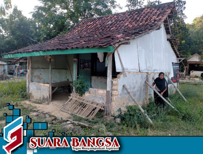 Detail Rumah Gubuk Reot Nomer 52