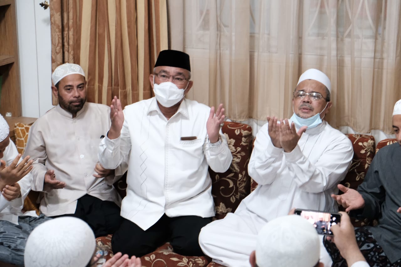 Detail Rumah Habib Rizieq Shihab Nomer 52