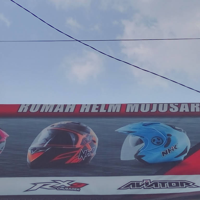 Detail Rumah Helm Mojosari Nomer 53