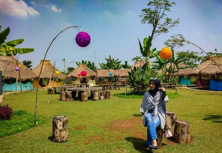 Detail Rumah Hobbit Cileungsi Nomer 15