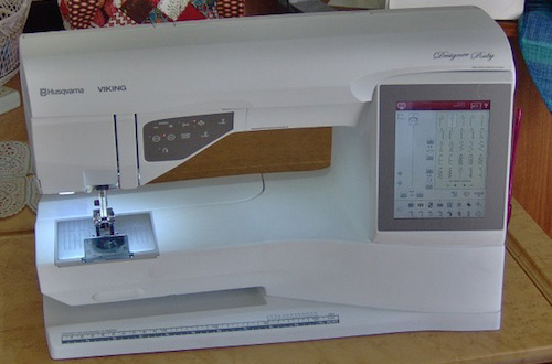 Detail Viking Ruby Embroidery Machine Nomer 5