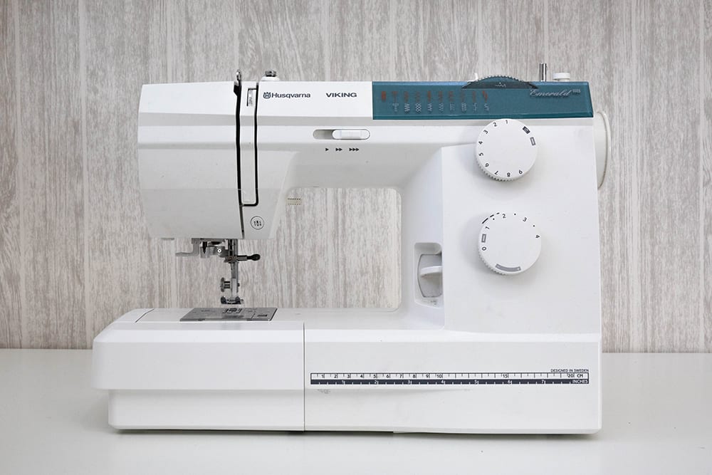 Detail Viking Sewing Machine Emerald 116 Nomer 18