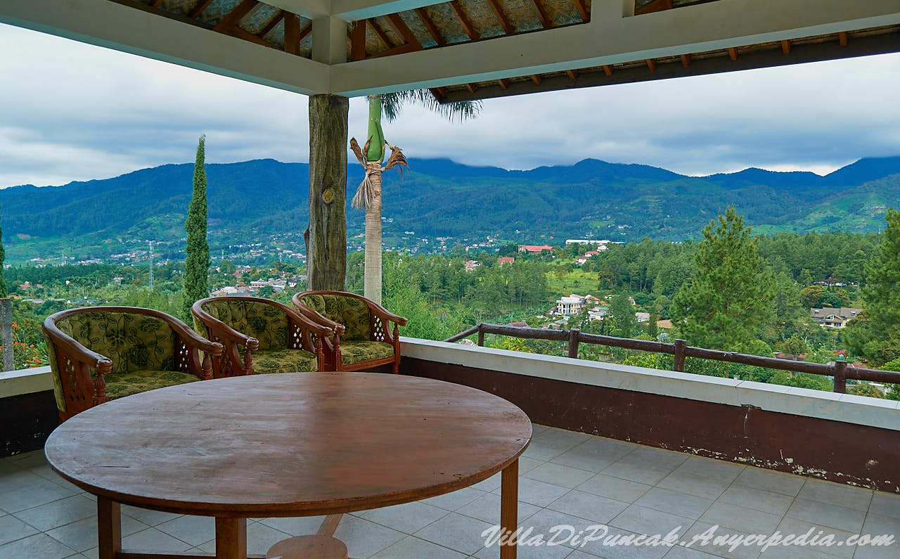 Detail Villa Di Bogor Dengan Pemandangan Indah Nomer 34