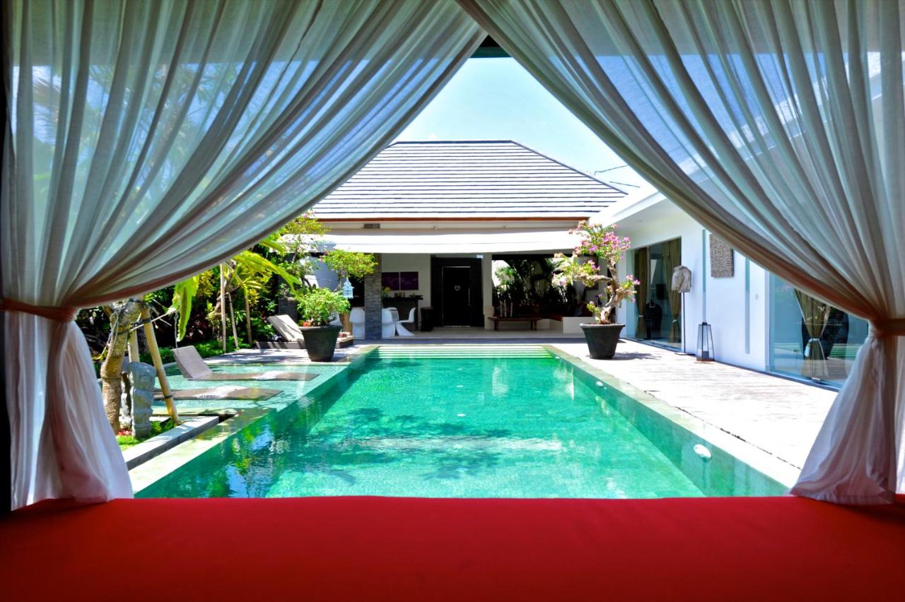 Detail Villa Kalamansi Seminyak Bali Nomer 33