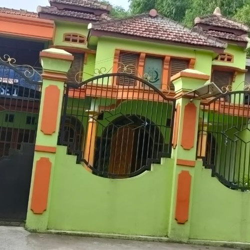 Detail Rumah Inggris Kediri Nomer 17