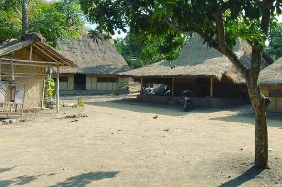 Detail Rumah Jaman Dulu Di Desa Nomer 8