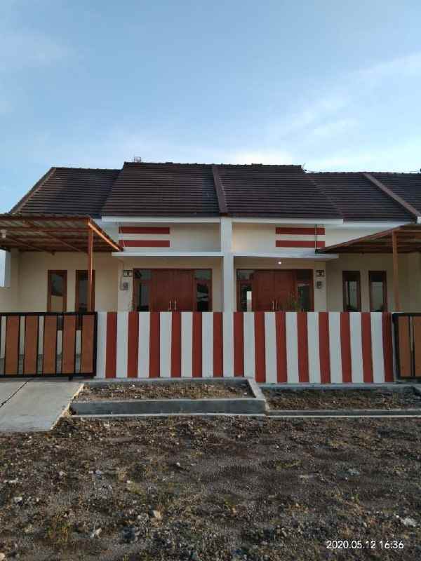 Detail Rumah Jombor Sukoharjo Nomer 24