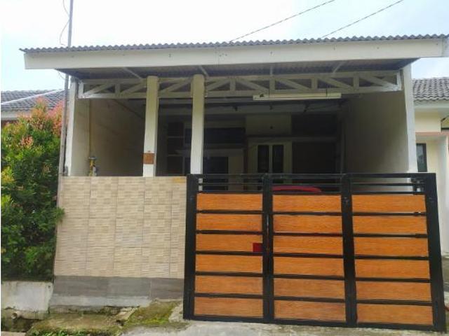 Detail Rumah Karawang Over Kredit Second Nomer 22