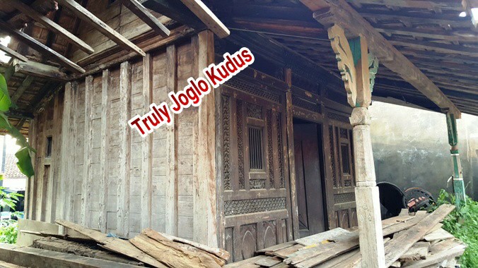 Detail Rumah Kayu Antik Nomer 47