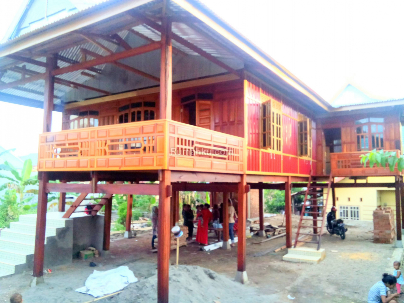 Detail Rumah Kayu Bugis Nomer 5