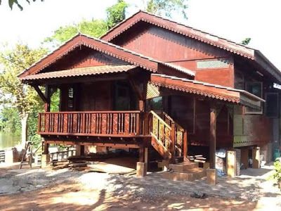 Detail Rumah Kayu Di Kampung Nomer 19