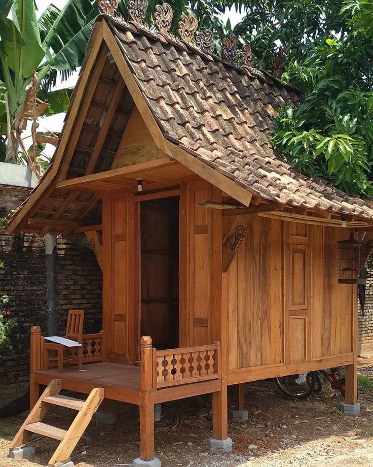 Detail Rumah Kayu Di Pegunungan Nomer 16