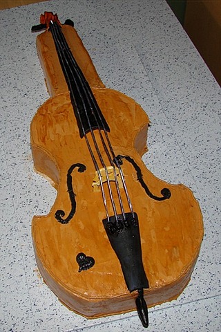 Detail Violin Cake Pan Nomer 17