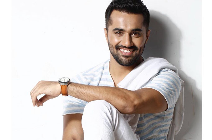 Detail Vishal Karwal Nomer 35