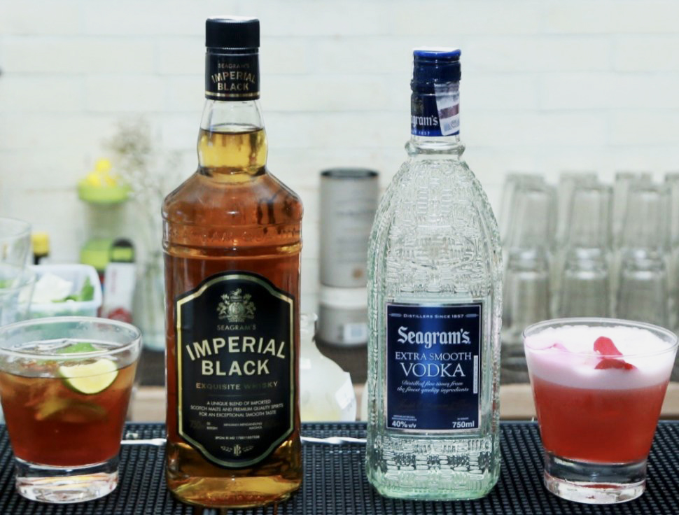 Detail Vodka Minuman Keras Nomer 25