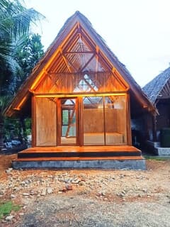 Detail Rumah Kayu Pinggir Pantai Nomer 28