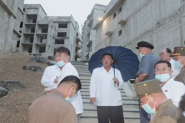Detail Rumah Kim Jong Un Nomer 33