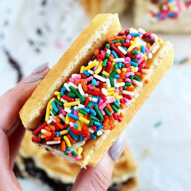 Detail Waffles And Ice Cream Nomer 29