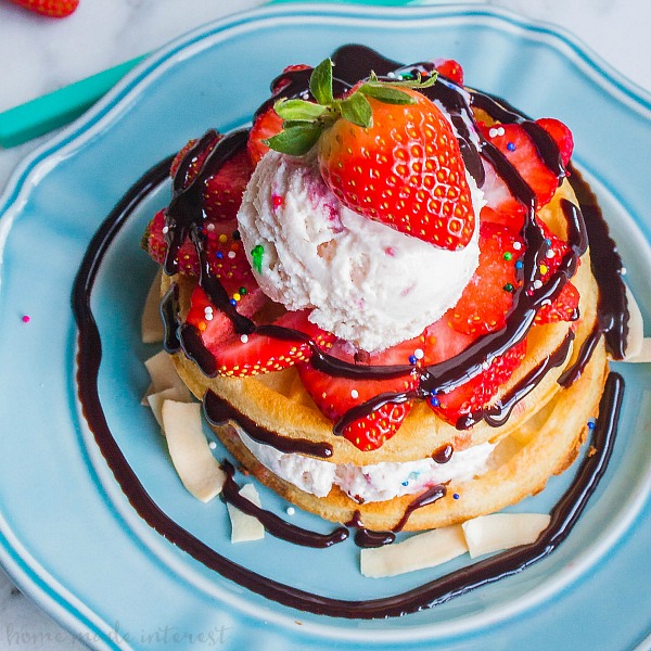 Detail Waffles And Ice Cream Nomer 38