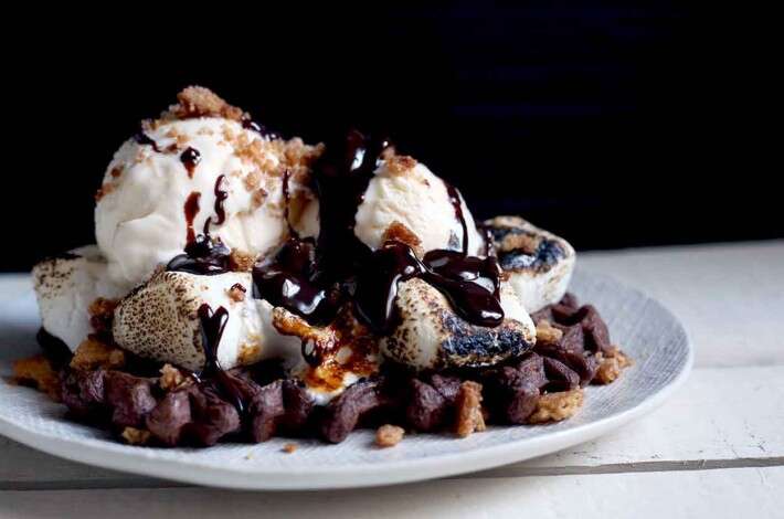 Detail Waffles And Ice Cream Nomer 40