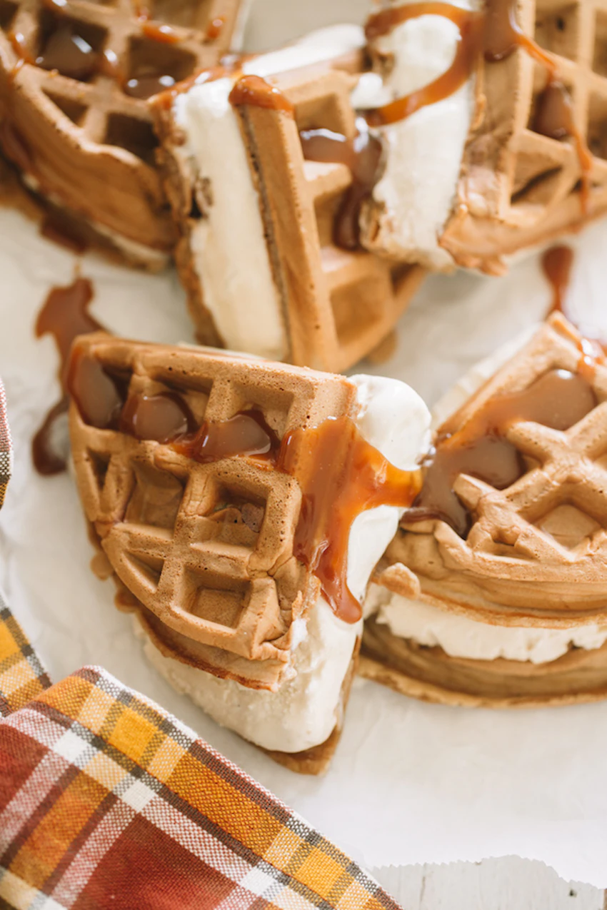 Detail Waffles And Ice Cream Nomer 52
