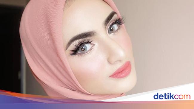 Detail Wajah Wanita Arab Nomer 38