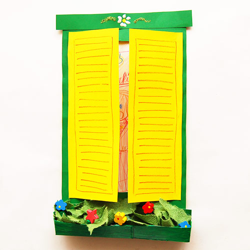 Cardboard Window Frame - KibrisPDR