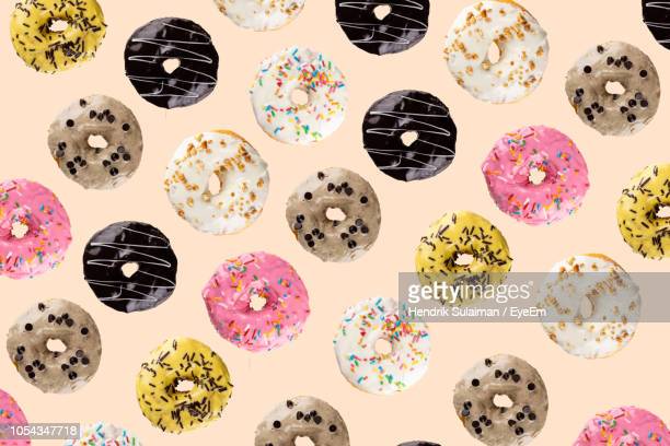 Detail Donut Background Images Nomer 53