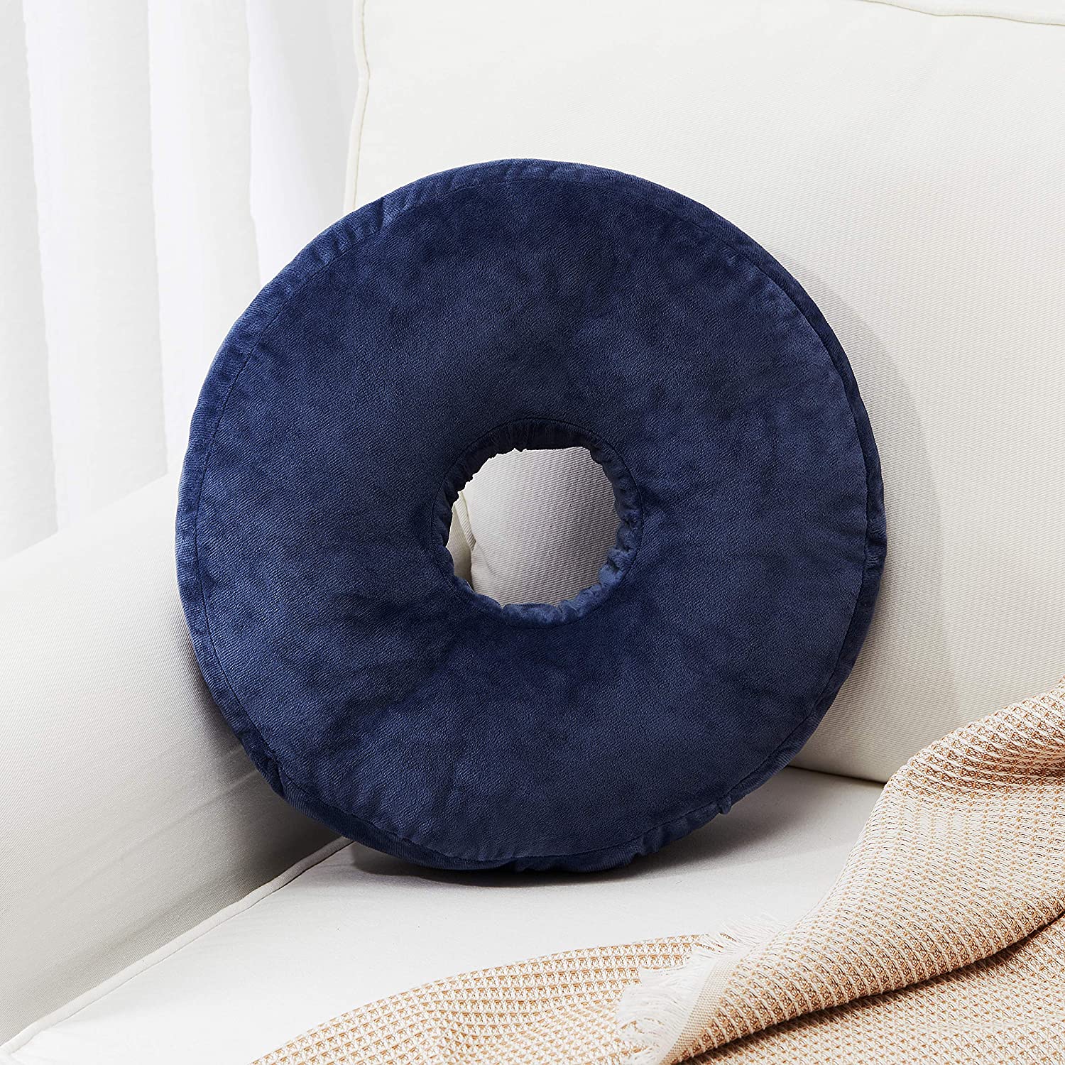 Detail Donut Ear Pillow Nomer 13