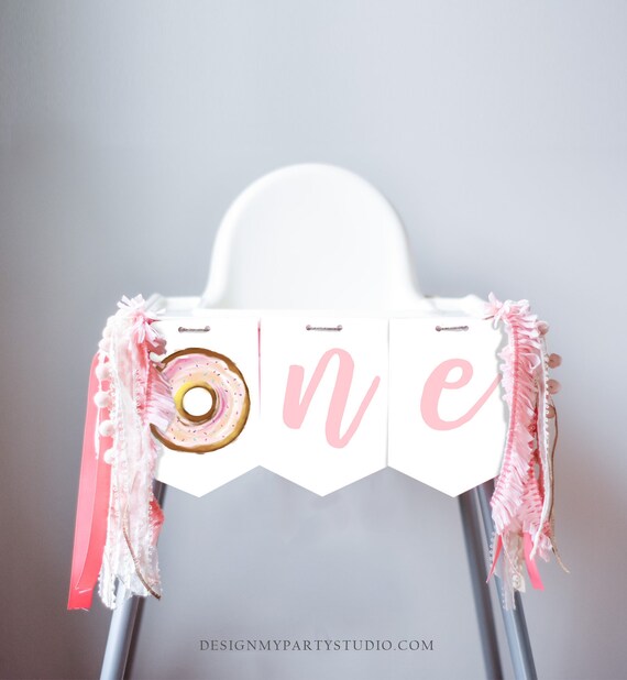 Detail Donut High Chair Banner Nomer 2