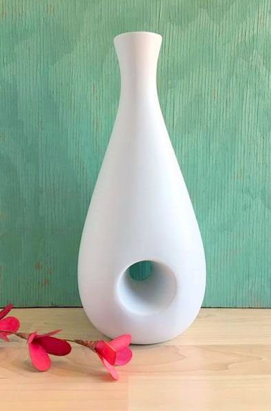 Detail Donut Hole Vase Nomer 29