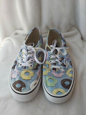 Detail Donut Print Vans Nomer 6