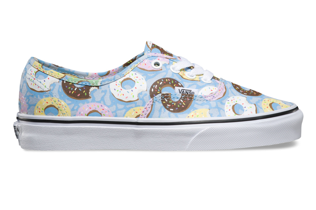 Detail Donut Print Vans Nomer 7