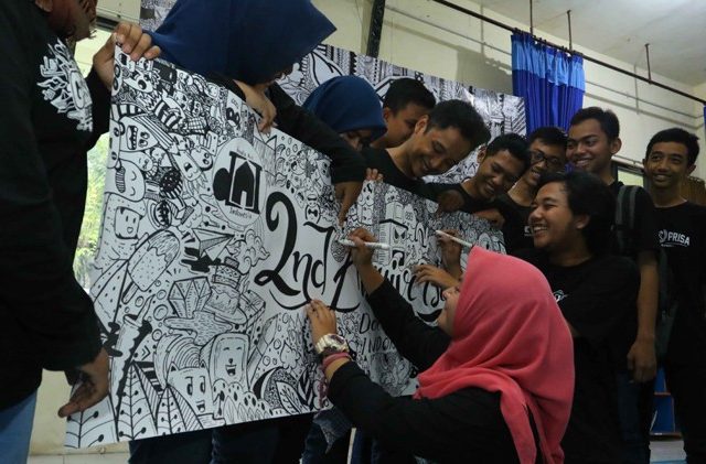 Detail Doodle Art Ulang Tahun Nomer 36