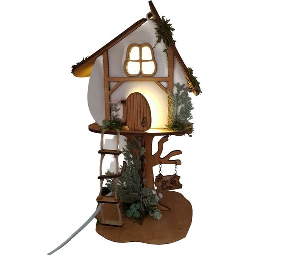 Detail Holzhaus Im Wald Nomer 9
