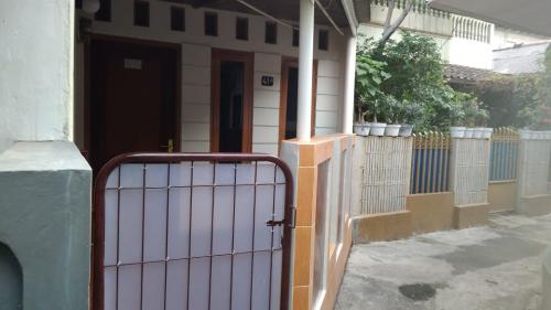 Detail Rumah Kontrakan Di Dekat Pgc Jakarta Nomer 9