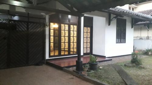 Detail Rumah Kontrakan Di Pinang Ranti Nomer 23