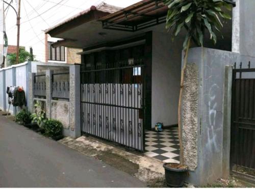 Detail Rumah Kontrakan Di Pinang Ranti Nomer 34