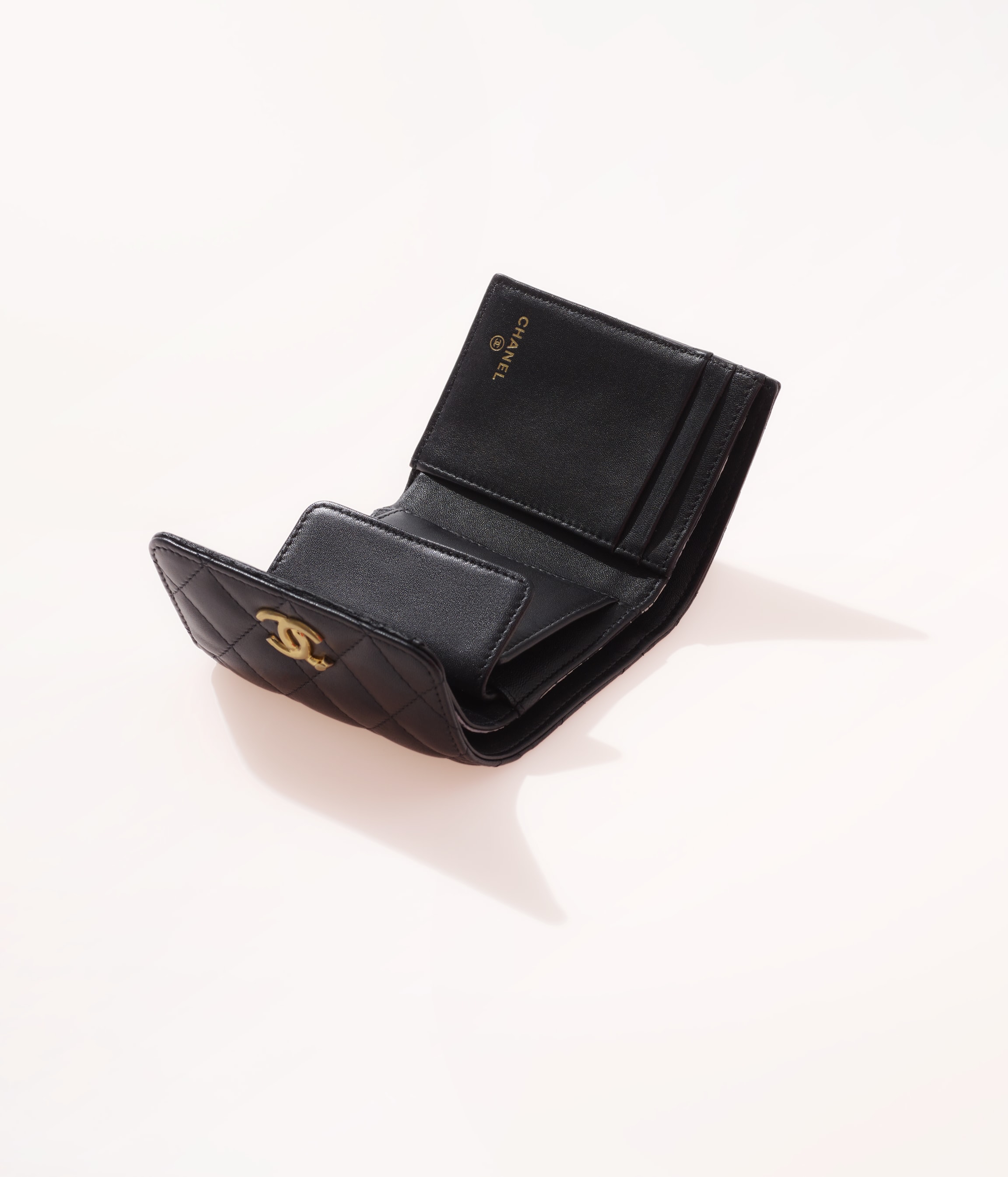 Detail Wallet Pic Nomer 51