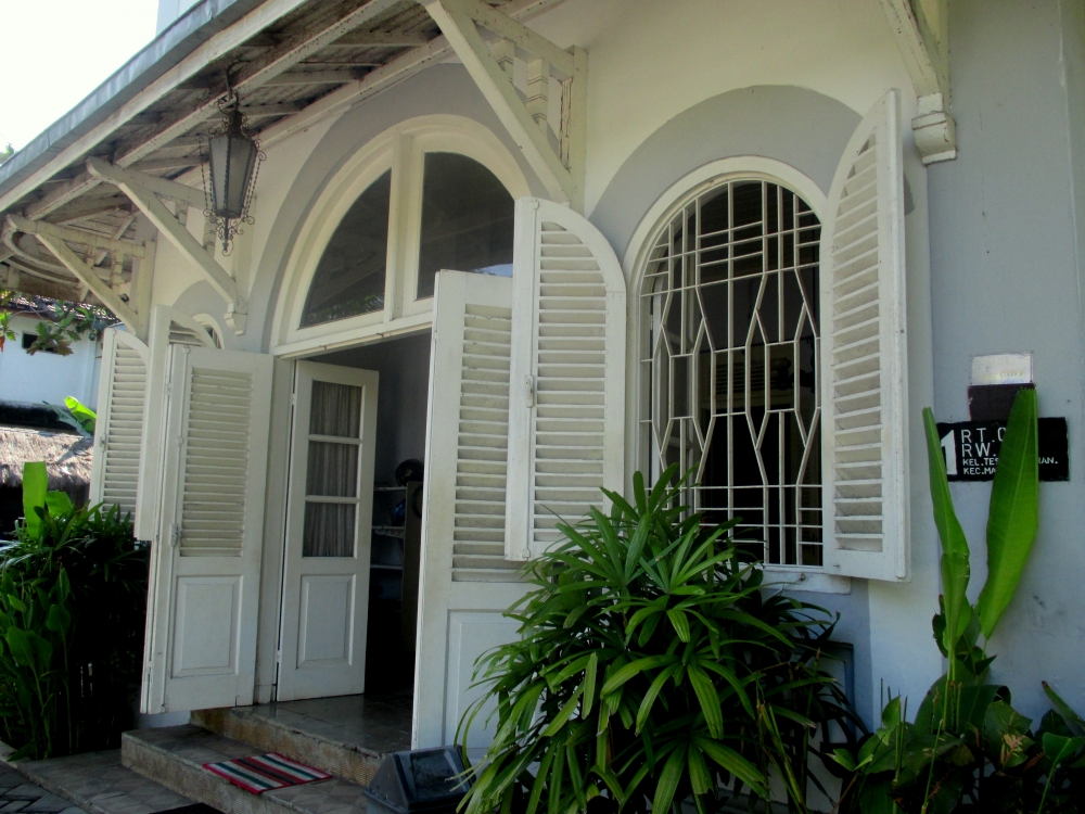 Detail Rumah Kuno Belanda Nomer 11