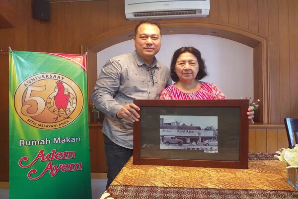 Detail Rumah Makan Adem Ayem Nomer 15