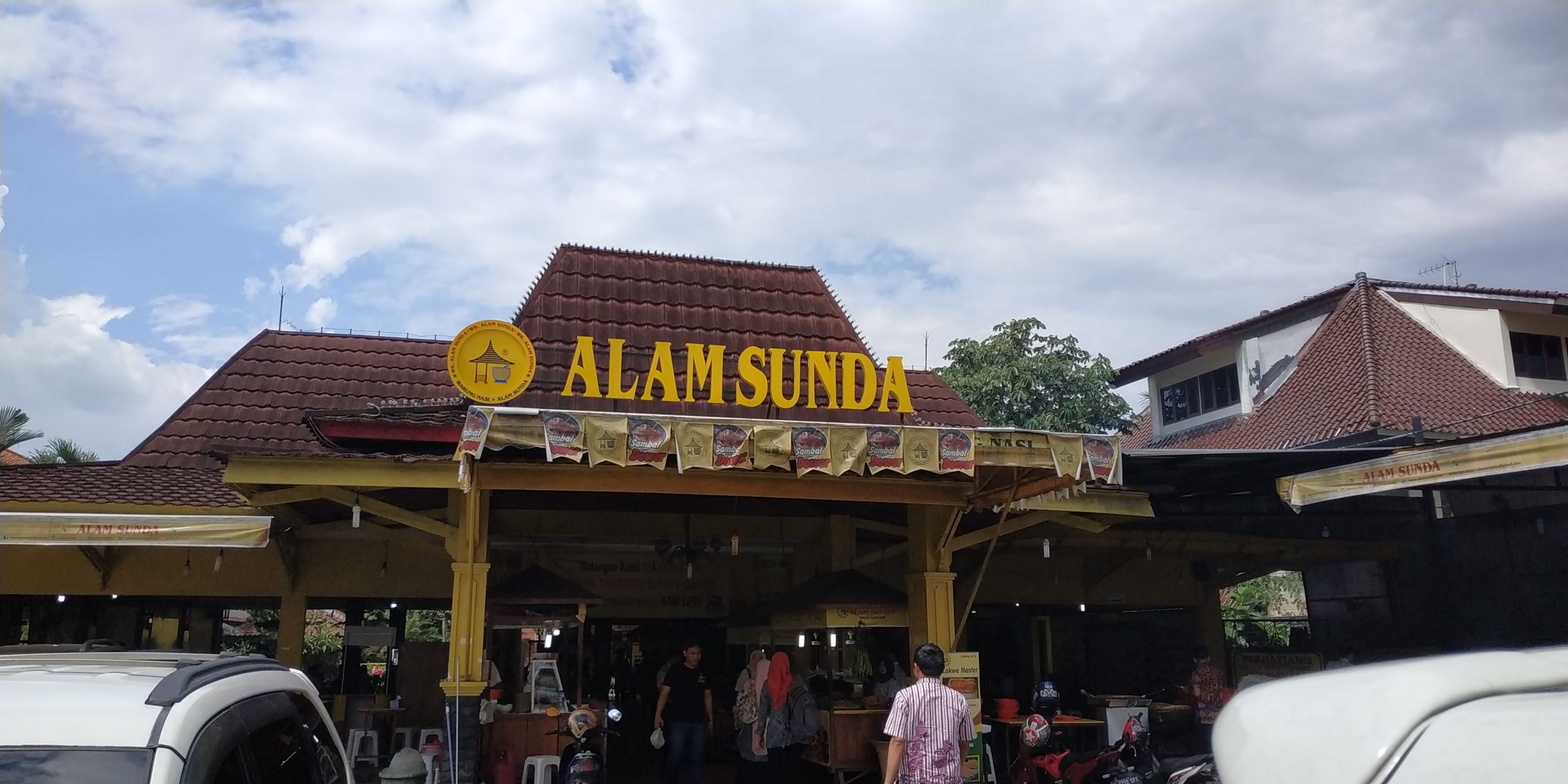 Detail Rumah Makan Alam Sunda Puncak Nomer 13