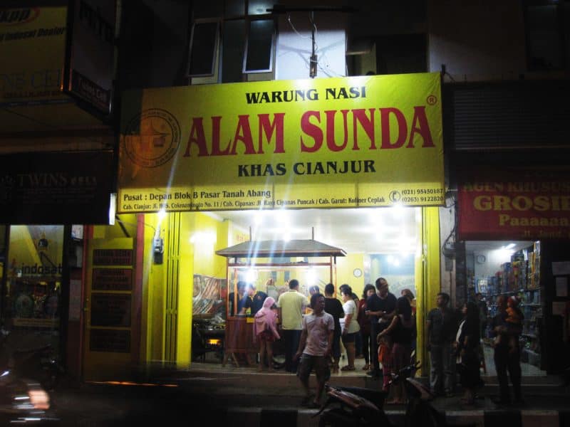 Detail Rumah Makan Alam Sunda Puncak Nomer 15