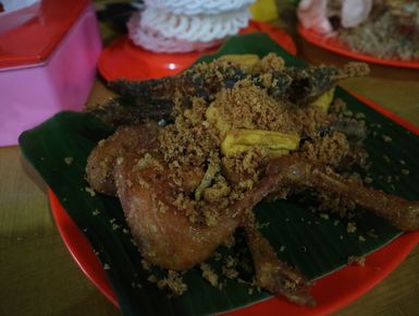 Detail Rumah Makan Alam Sunda Puncak Nomer 29