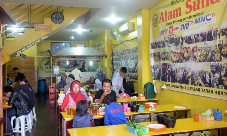Detail Rumah Makan Alam Sunda Puncak Nomer 31