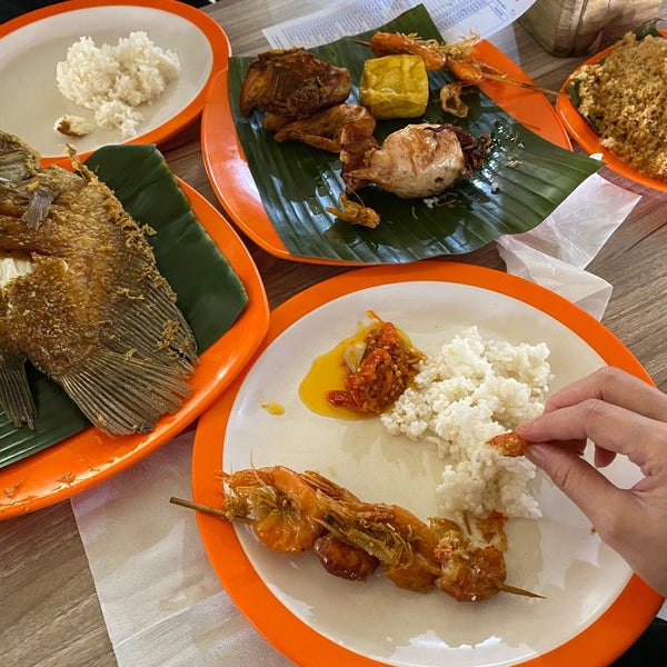 Detail Rumah Makan Alam Sunda Puncak Nomer 33