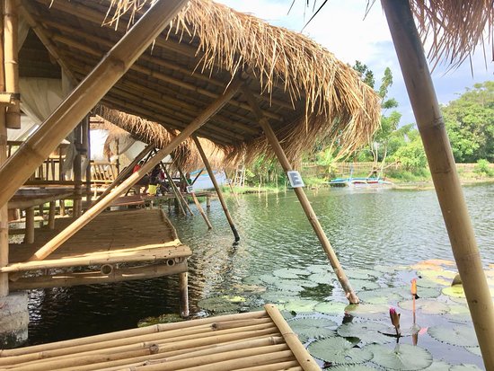 Detail Rumah Makan Apung Di Surabaya Nomer 8